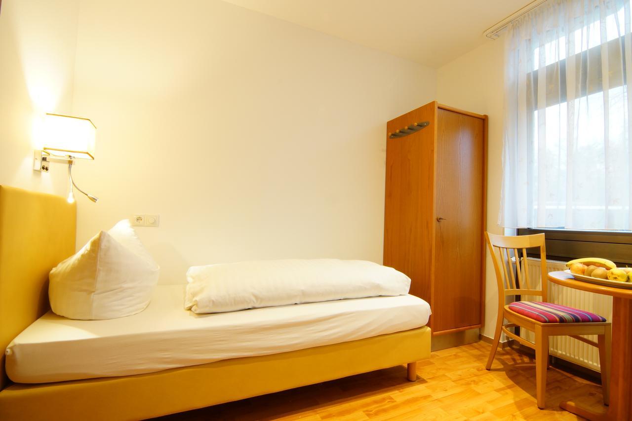 Hotel Spitzenpfeil Michelau in Oberfranken Dış mekan fotoğraf