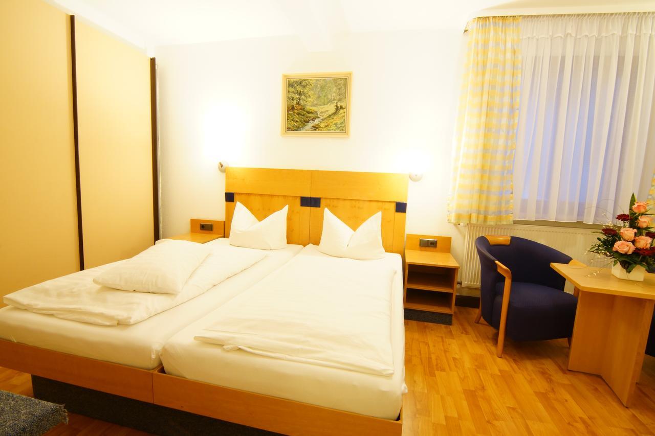Hotel Spitzenpfeil Michelau in Oberfranken Dış mekan fotoğraf