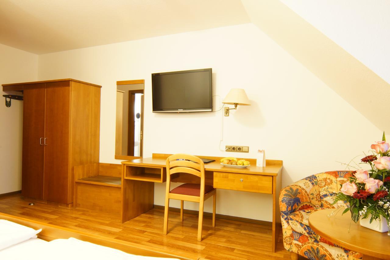 Hotel Spitzenpfeil Michelau in Oberfranken Dış mekan fotoğraf