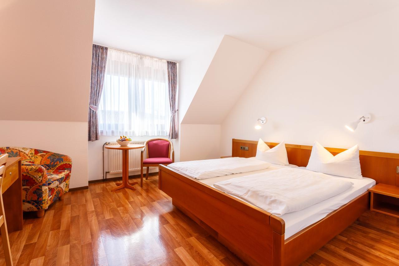 Hotel Spitzenpfeil Michelau in Oberfranken Dış mekan fotoğraf