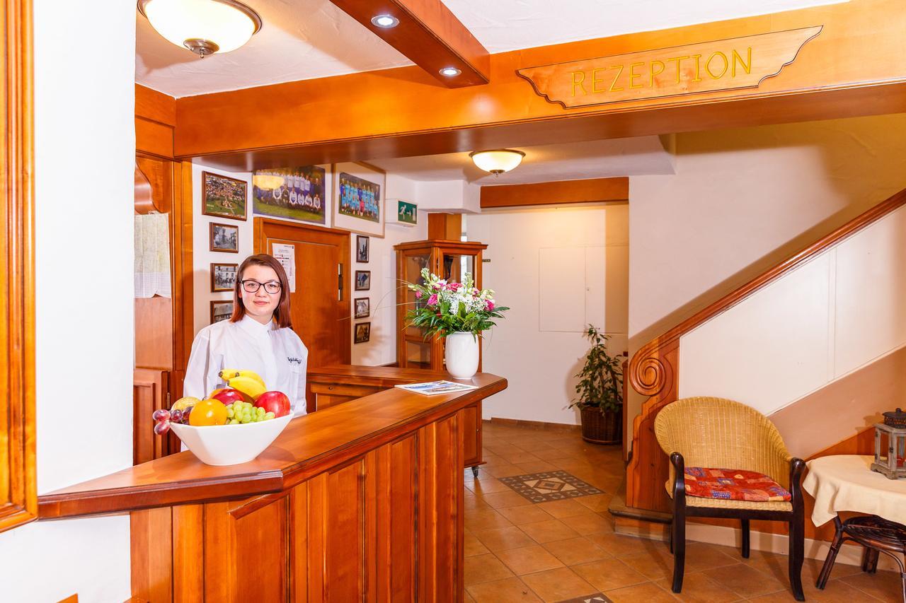 Hotel Spitzenpfeil Michelau in Oberfranken Dış mekan fotoğraf